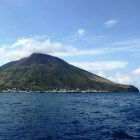 Stromboli  Italiaans eiland met een vulkaan