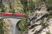Landwasserviaduct met Glacier Express / Bron: ottergraafjes