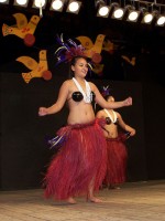 Danseres uit Aitutaki / Bron: Lestat, Wikimedia Commons (CC BY-SA-3.0)