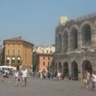 Verona is een prachtige, oude stad met een echt Colosseum