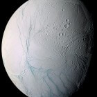Het zonnestelsel: Enceladus (maan Saturnus)