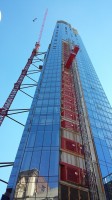 De Millennium Tower,<BR>
in aanbouw (2015)<BR><BR>

