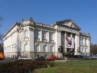 Zacheta gebouw - Warschau / Bron: Alina Zienowicz Ala z, Wikimedia Commons (Publiek domein)