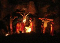 De kruisiging van Jezus bij de Passie van Chinchón / Bron: Asia, Wikimedia Commons (CC BY-SA-3.0)