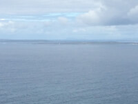 Aran Islands in de verte, gezien vanaf de Clifs of Moher / Bron: Persbureau Ameland