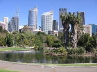 Botanische tuinen Sydney / Bron: AussGa, Wikimedia Commons (CC BY-SA-2.5)