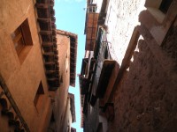 Overhangende huizen in Albarracín